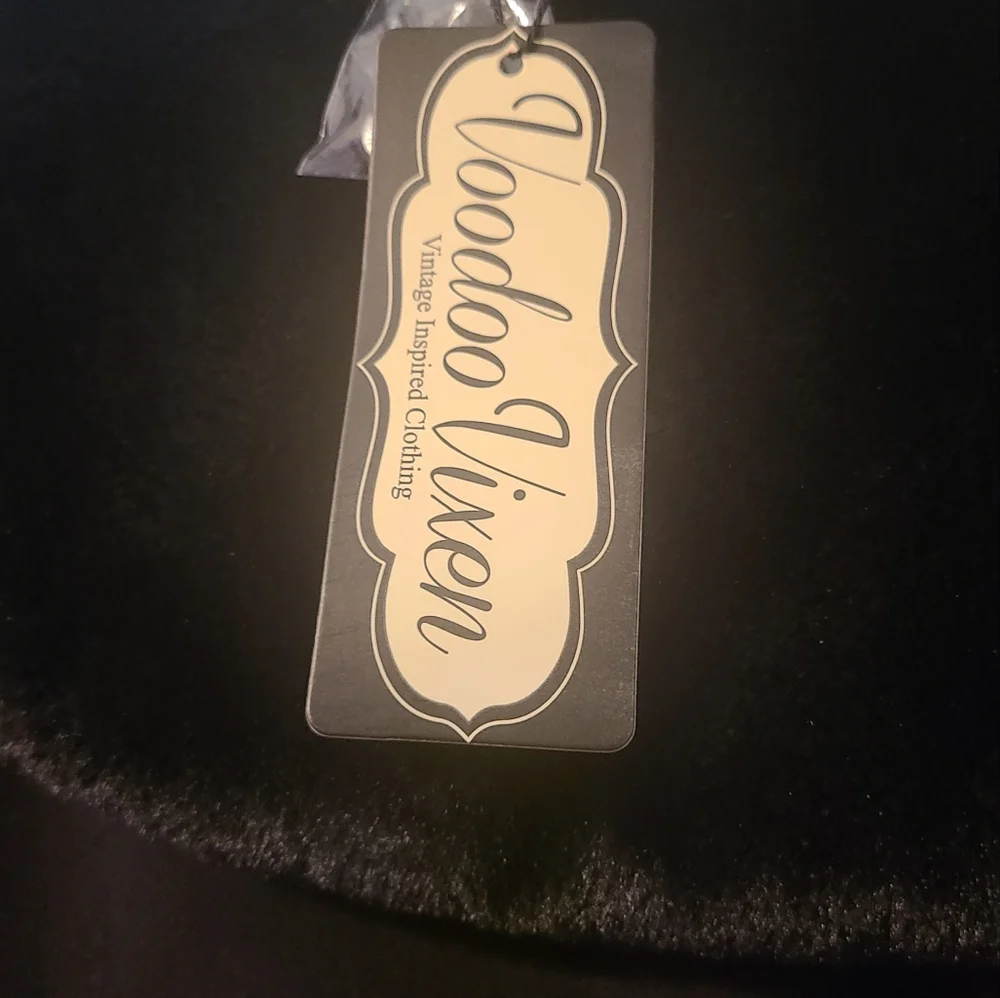 Black dress - Picture 4 of 5